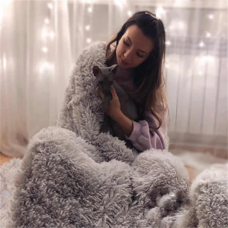 Ultra Soft Throw Blanket 